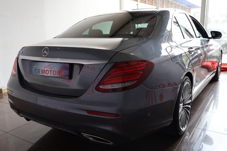 2016 Mercedes-Benz E-Class E 200 Avantgarde