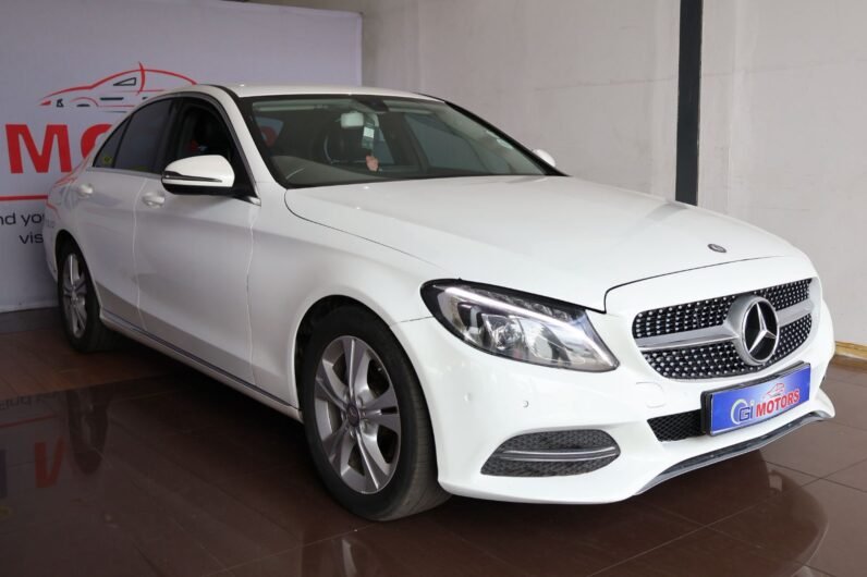 2015 Mercedes-Benz C-Class C 180 Auto