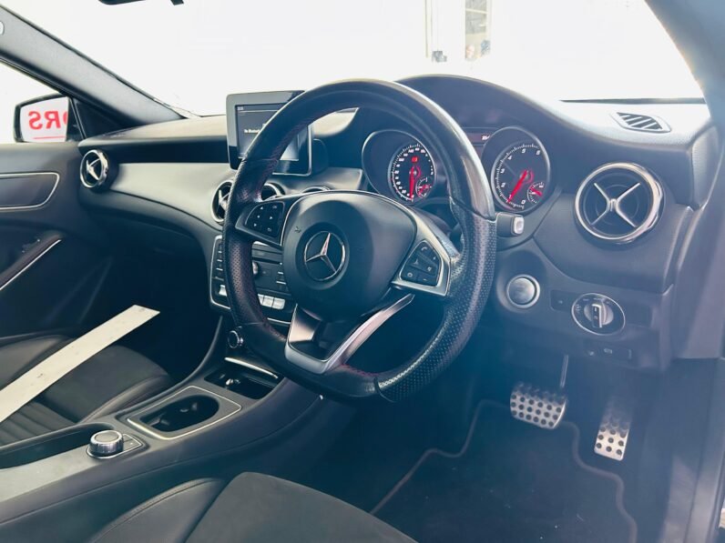 2020 Mercedes-Benz GLA GLA200 AMG AUTO