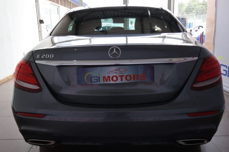 2016 Mercedes-Benz E-Class E 200 Avantgarde