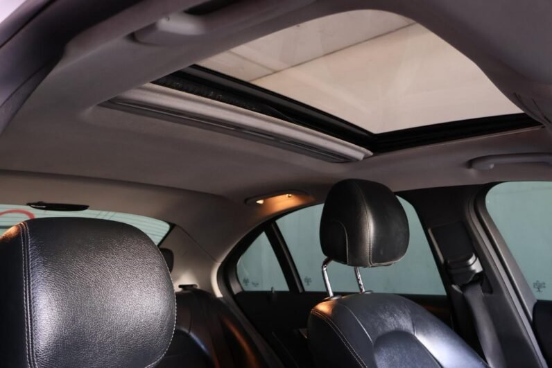 2015 Mercedes-Benz C-Class C250 BlueTec Avantgarde