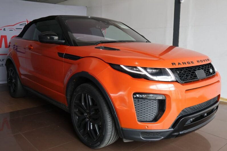 2017 Land Rover Range Rover Evoque Convertible HSE Dynamic Si4