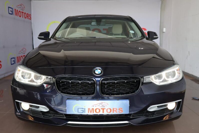 2012 BMW 3 Series 320i auto