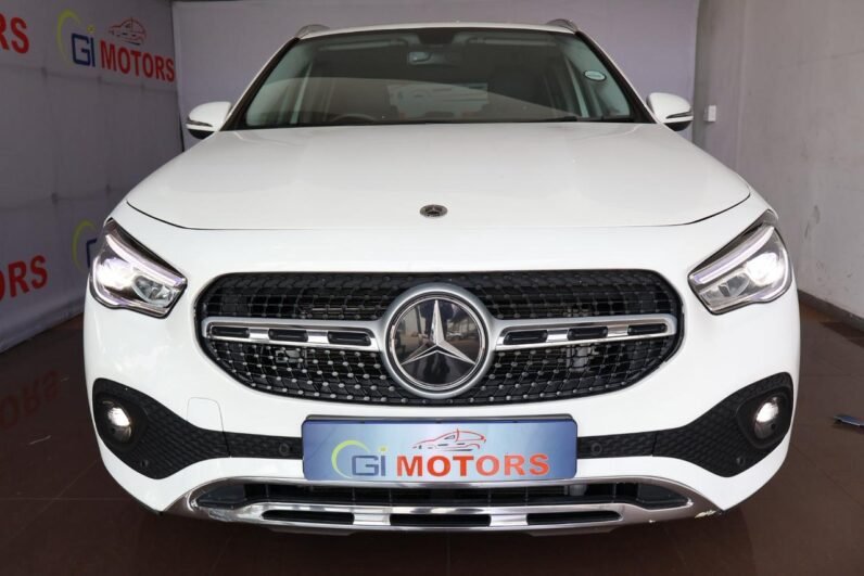 2023 Mercedes-Benz GLA200 Progressive