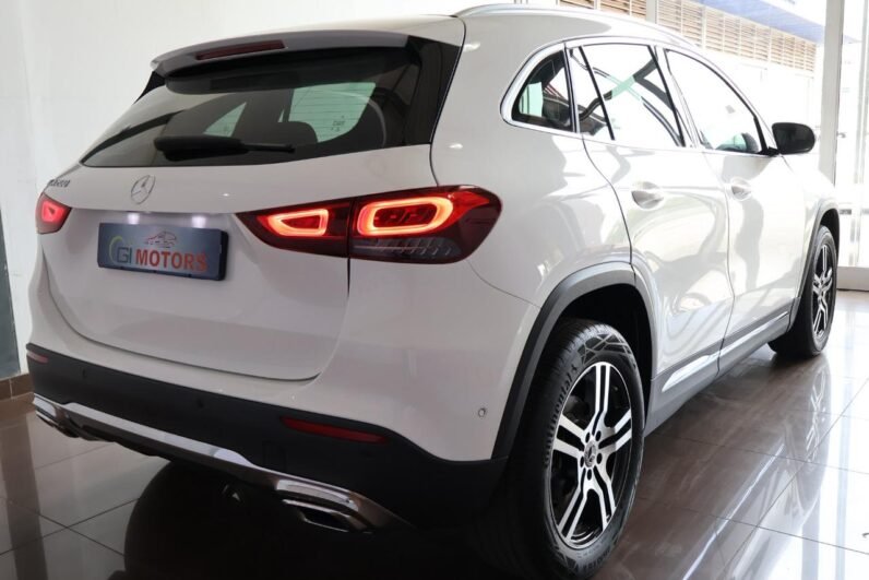 2023 Mercedes-Benz GLA200 Progressive