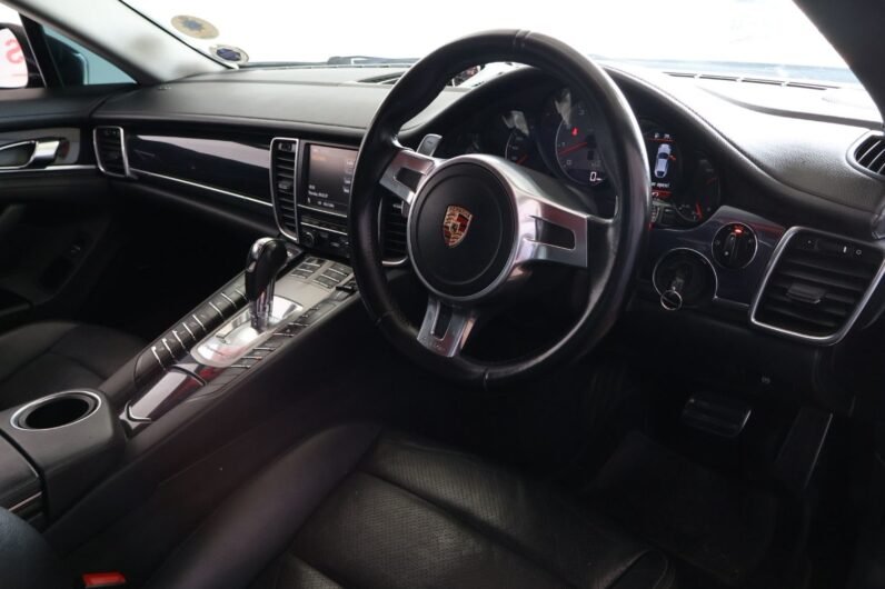 2011 Porsche Panamera 4s