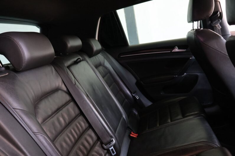 2017 Volkswagen Golf VII 2.0 TSI R Auto