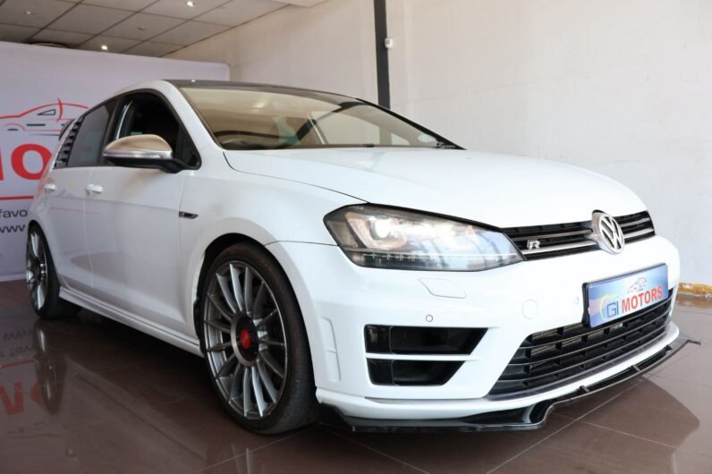 2017 Volkswagen Golf VII 2.0 TSI R Auto