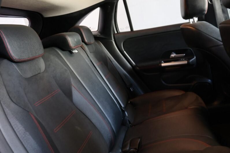 2023 Mercedes-Benz GLA GLA200d AMG Line