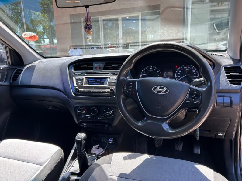 2015 HYUNDAI I20 1.2 FLUID