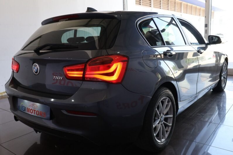 2017 BMW 1 Series 118i 5-Door Auto