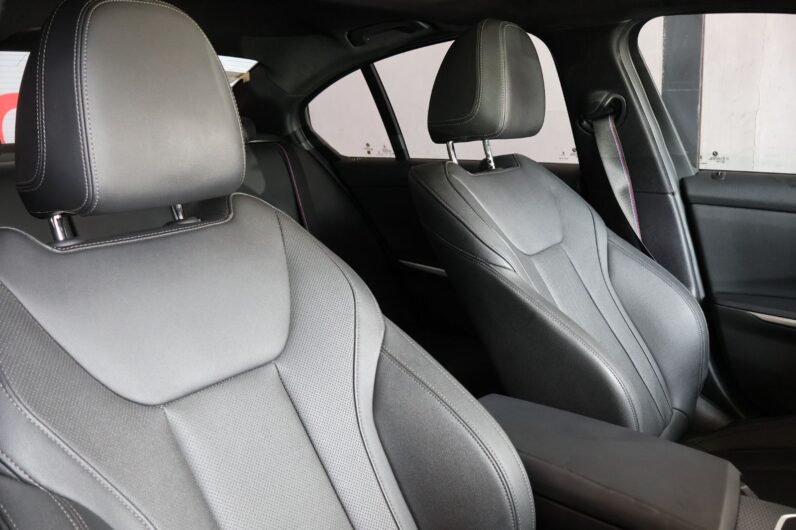 2024 BMW 3 Series 330i M Sport Auto