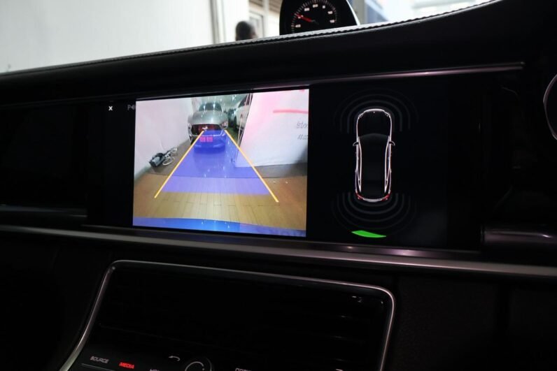 2017 PORSCHE PANAMERA 4