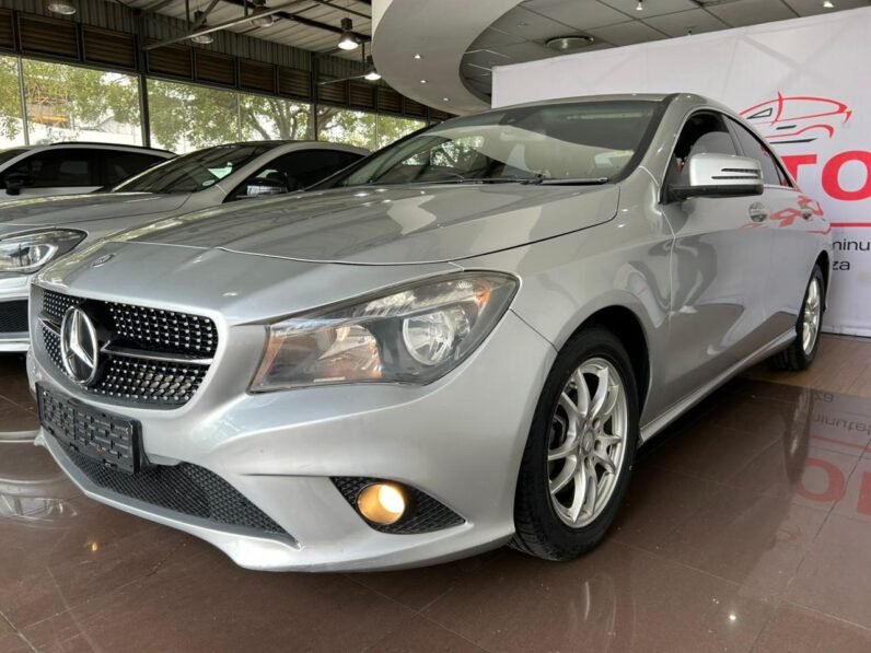 2014 Mercedes-Benz CLA 200 Auto