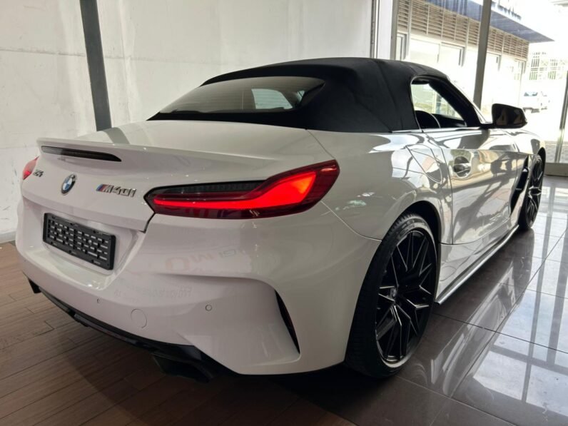 2019 BMW Z4 M40i