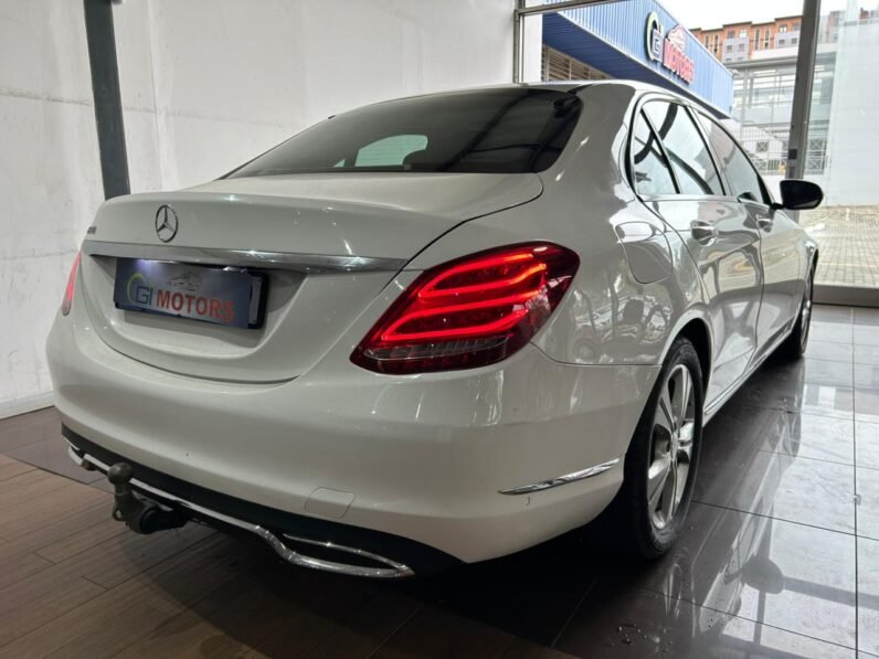 2015 Mercedes-Benz C-Class C 220 Bluetec Exclusive
