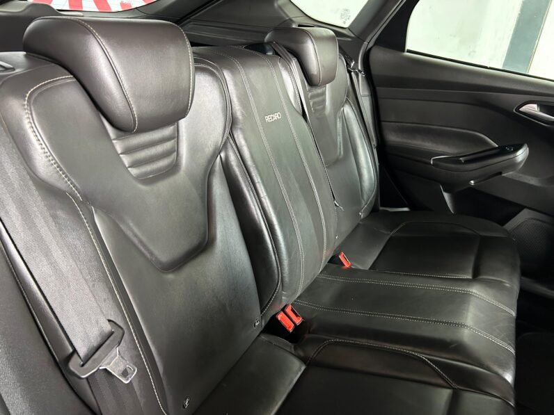 2017 Ford Focus 2.0 EcoBoost ST3