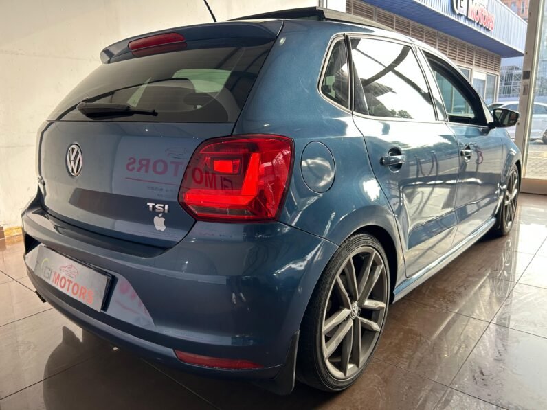 VOLKSWAGEN POLO TSI