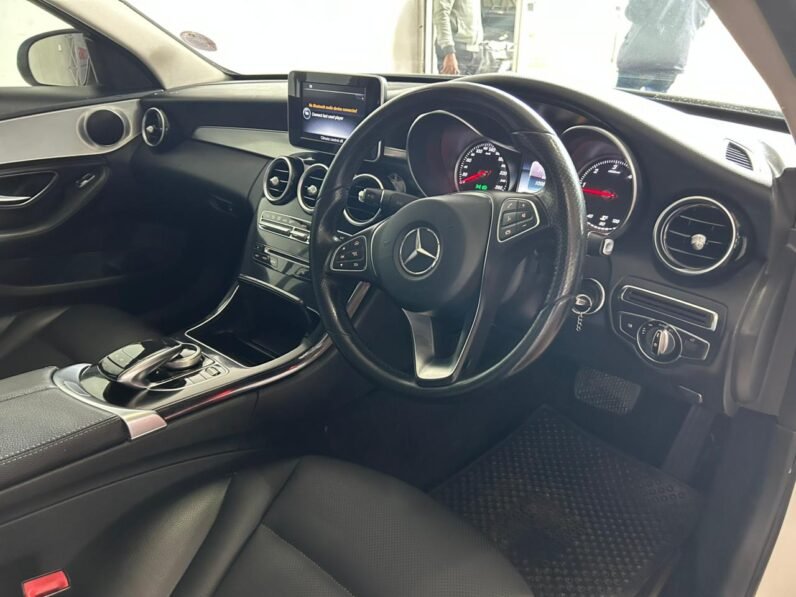 2015 Mercedes-Benz C-Class C 220 Bluetec Exclusive