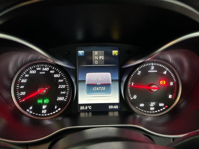 2016 Mercedes-Benz C-Class C 220 Bluetec AMG Line Auto