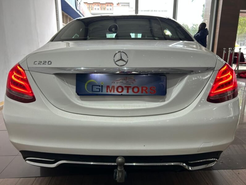 2015 Mercedes-Benz C-Class C 220 Bluetec Exclusive