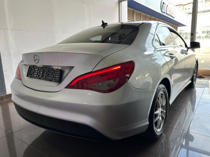 2014 Mercedes-Benz CLA 200 Auto