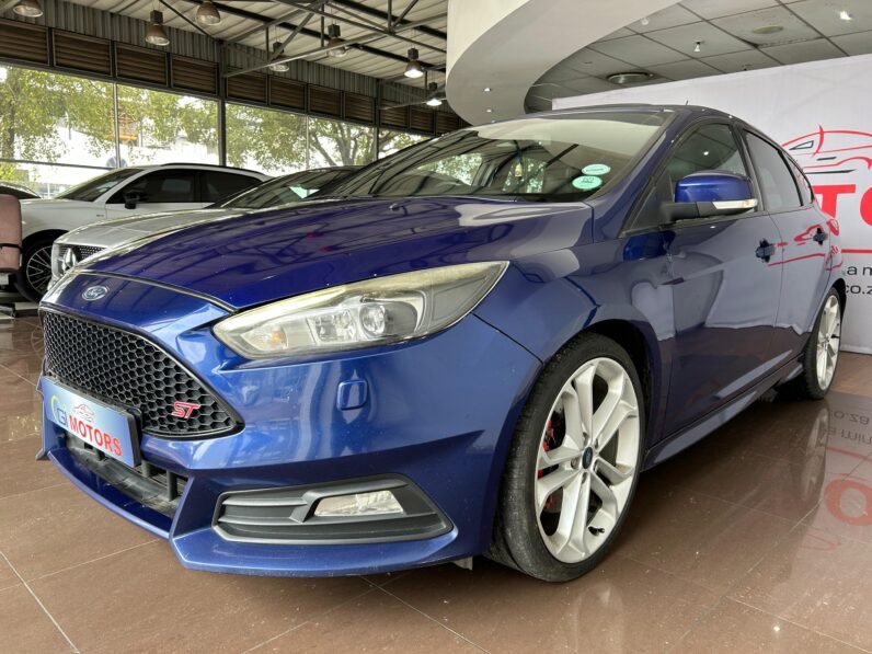 2017 Ford Focus 2.0 EcoBoost ST3