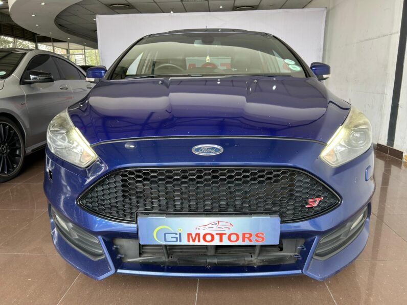 2017 Ford Focus 2.0 EcoBoost ST3