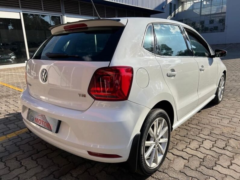 2015 Volkswagen Polo 1.2 TSI Highline (81kW)