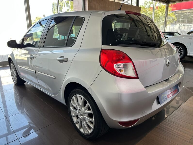 2011 Renault Clio 1.2 16v Va-Va-Voom 5-dr Pack