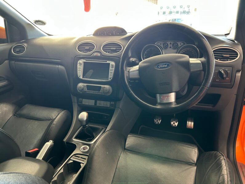 2010 Ford Focus 2.5 ST 5-dr