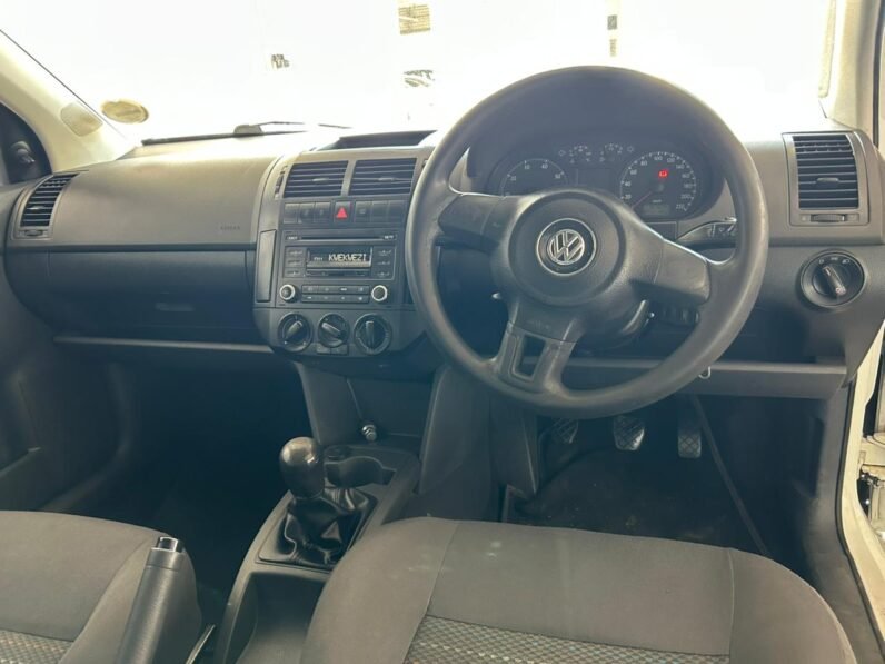 2016 Volkswagen Polo Vivo HATCH 1.4 CONCEPTLINE