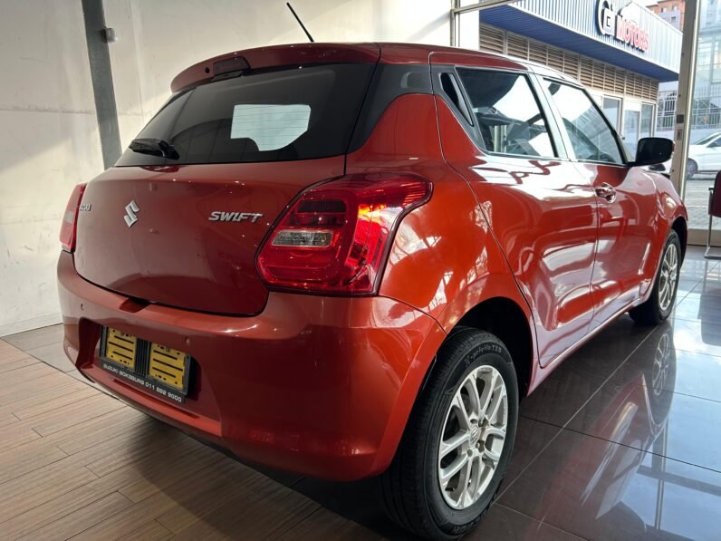 2020 SUZUKI SWIFT