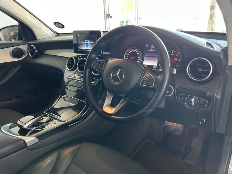 MERCEDES BENZ GLC350D