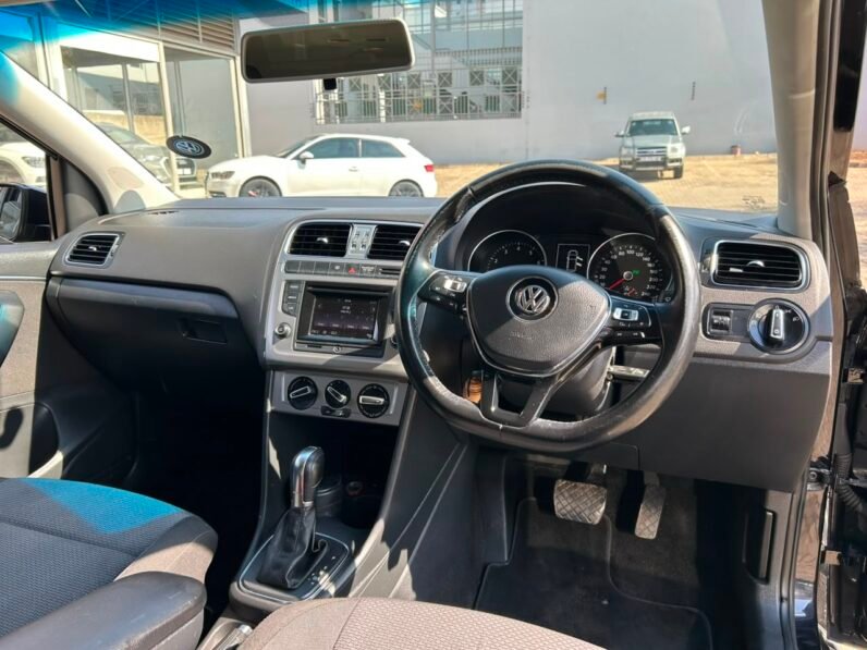 VOLKSWAGEN POLO 1.2 TSI DSG