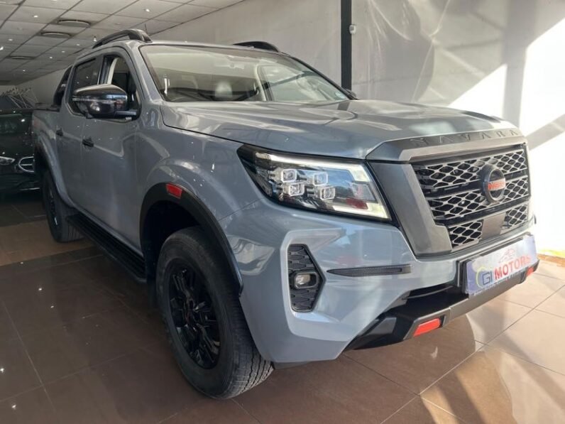 2021 Nissan Navara 2.5DDTi Double Cab PRO-2X