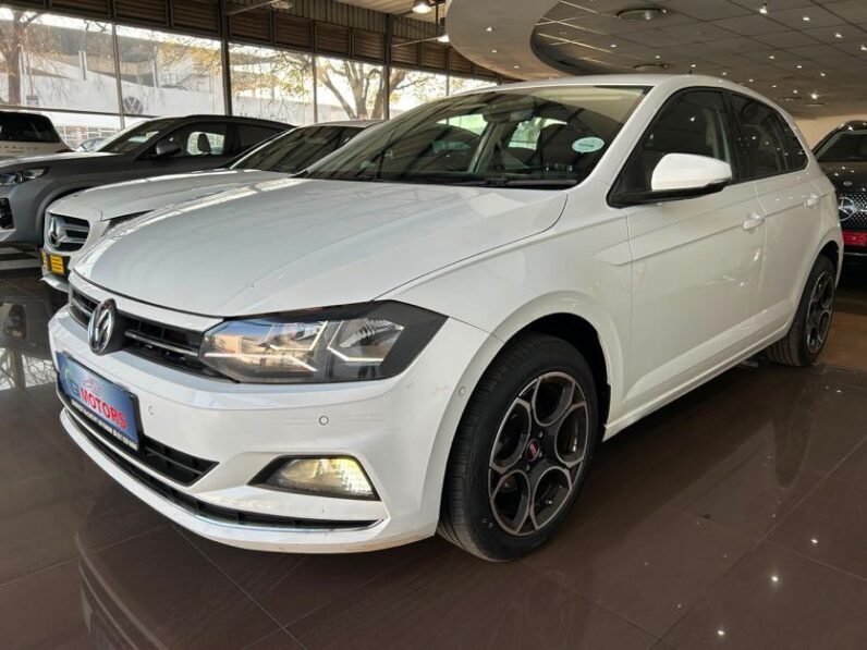 VOLKSWAGEN POLO 1.0