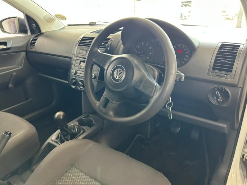 2016 Volkswagen Polo Vivo HATCH 1.4 CONCEPTLINE