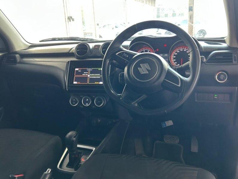 2020 SUZUKI SWIFT