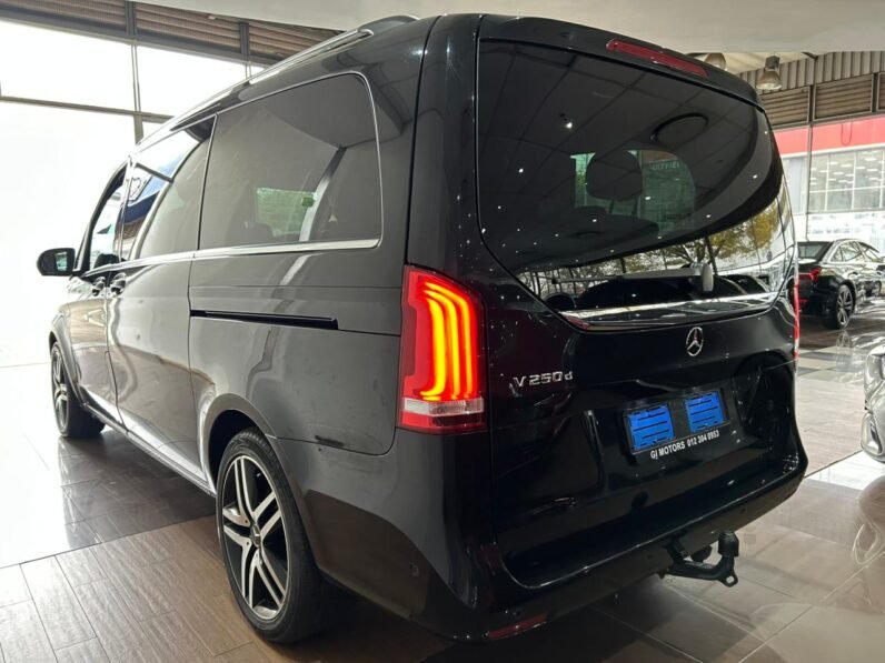 2016 Mercedes-Benz V-Class V 250 Bluetec Avantgarde Auto