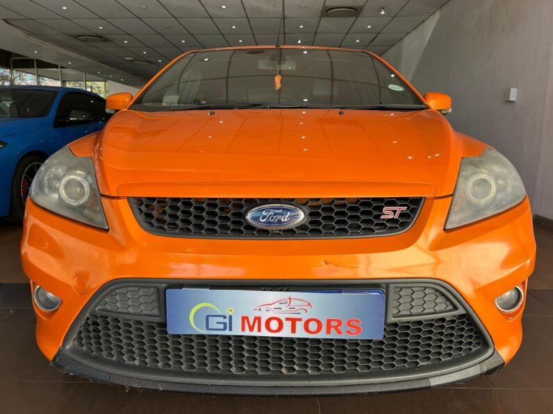 2010 Ford Focus 2.5 ST 5-dr