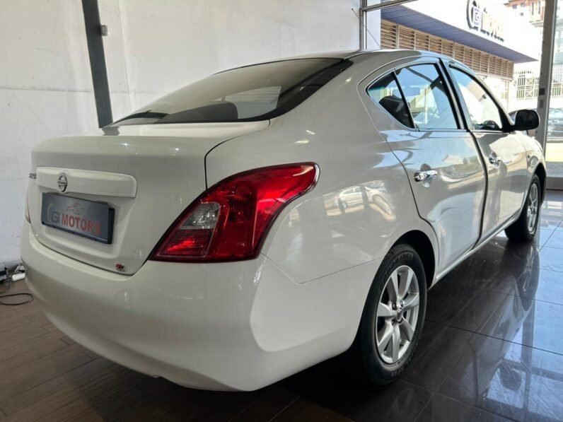 Nissan Almera 1.5 Acenta
