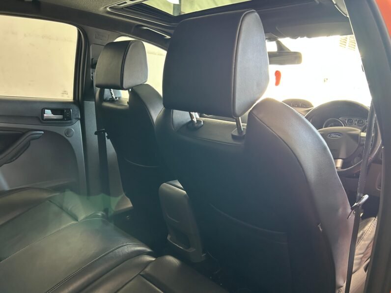 2010 Ford Focus 2.5 ST 5-dr