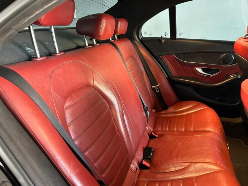 MERCEDES BENZ C180