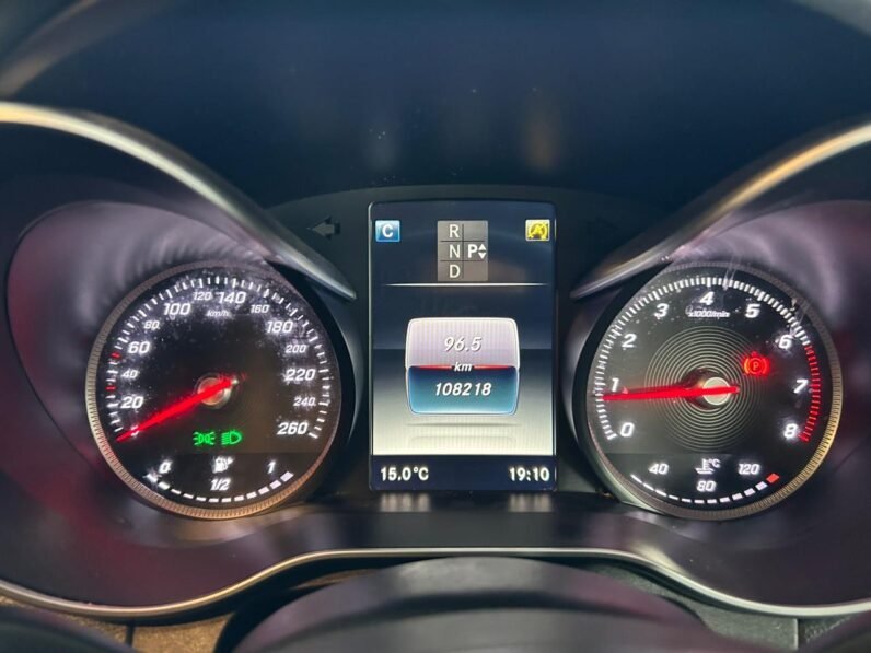 MERCEDES BENZ C180