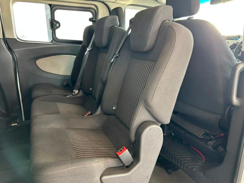 2016 Ford Tourneo 2.2 TDCi MWB (100kW)