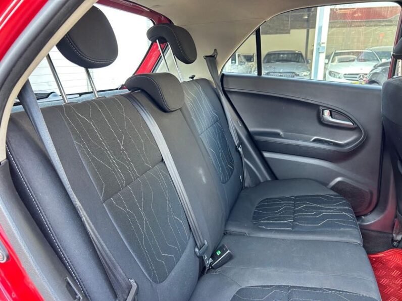 Kia Picanto 1.2 EX