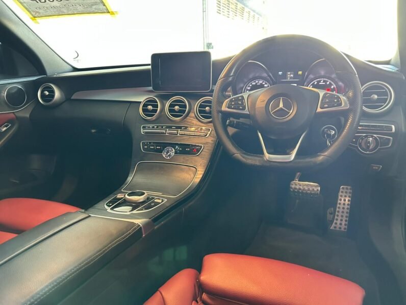 MERCEDES BENZ C180