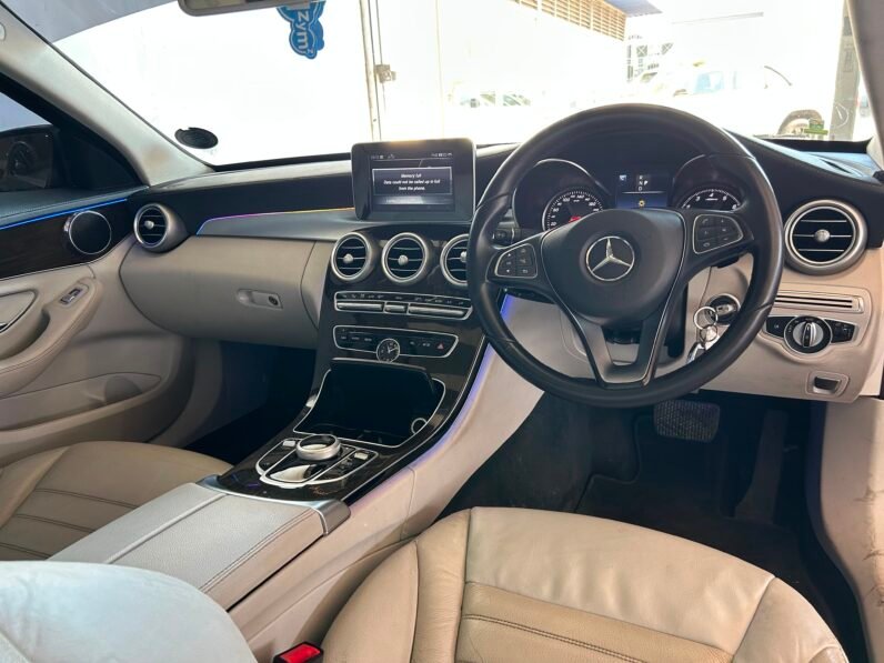 Mercedes-Benz C-Class C 200 Exclusive Auto