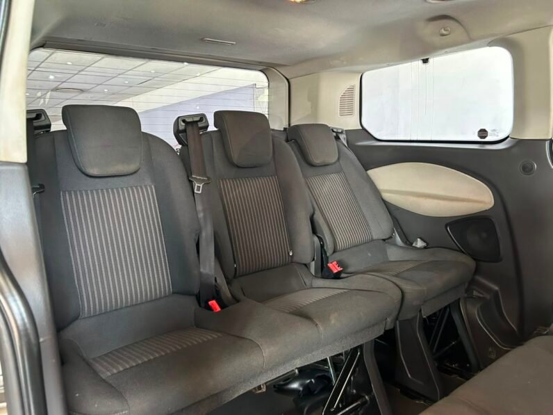 2016 Ford Tourneo 2.2 TDCi MWB (100kW)